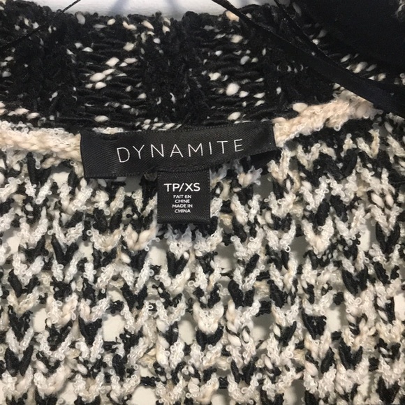 DYNAMITE 3/4 Sleeve Cable Knit Open Front Shrug - Picture 4 of 4